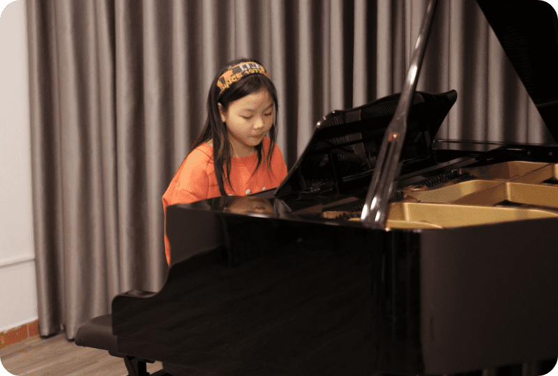 học viên khóa foundation của L.A.M Zone